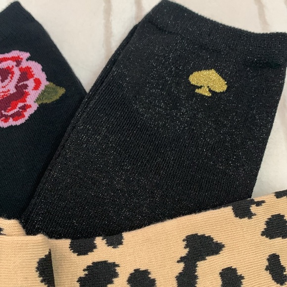 Kate Spade NY Crew Socks 3 Pairs One Size Leopard Roses Black - Picture 4 of 5